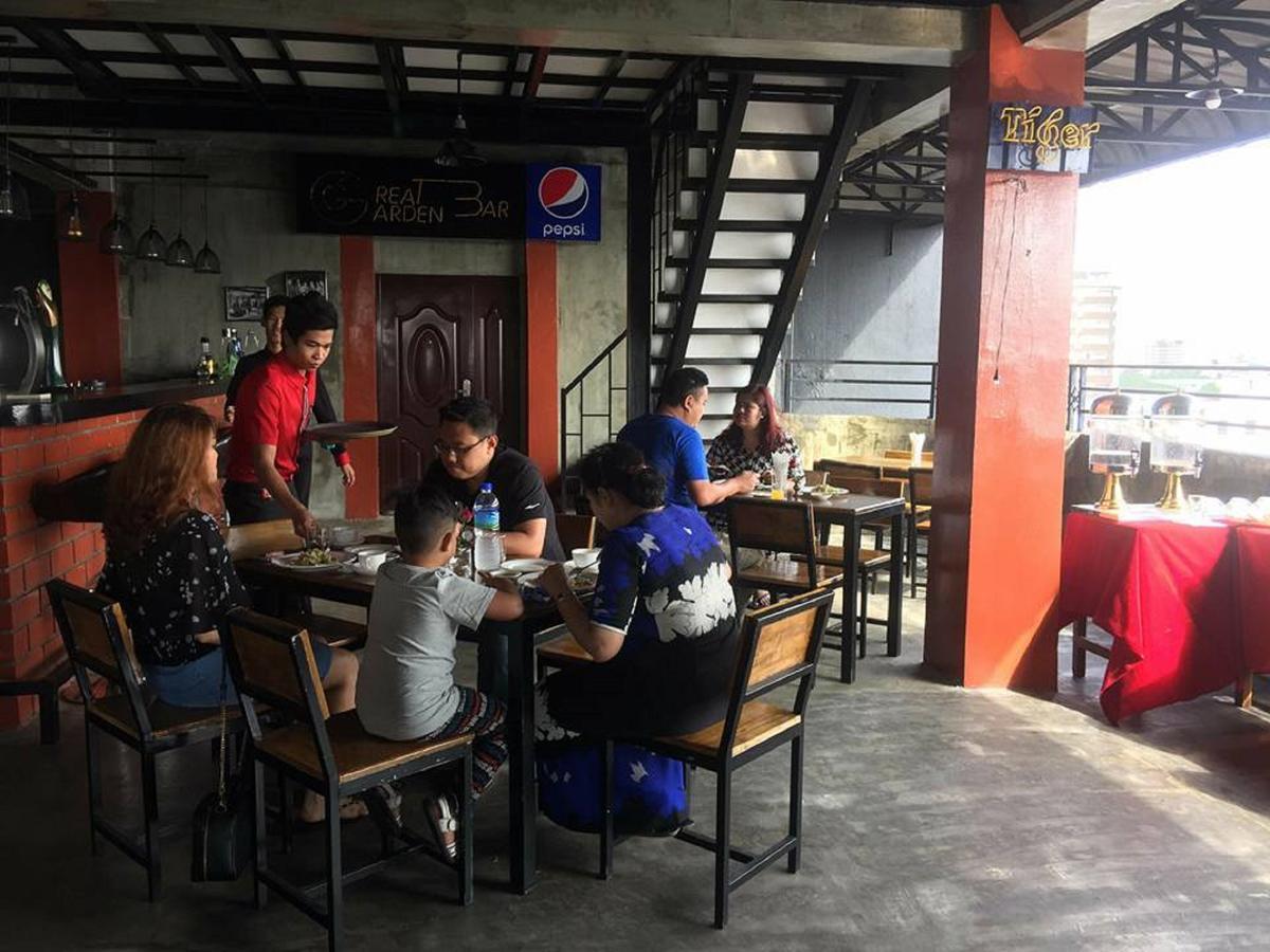 Lanmadaw Plaza Hotel China Town Rangun Kültér fotó