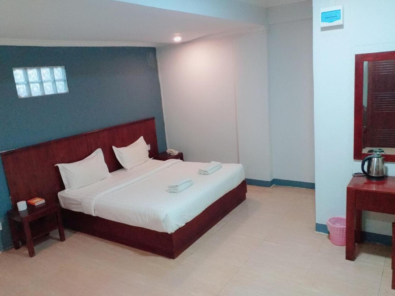 Lanmadaw Plaza Hotel China Town Rangun Kültér fotó