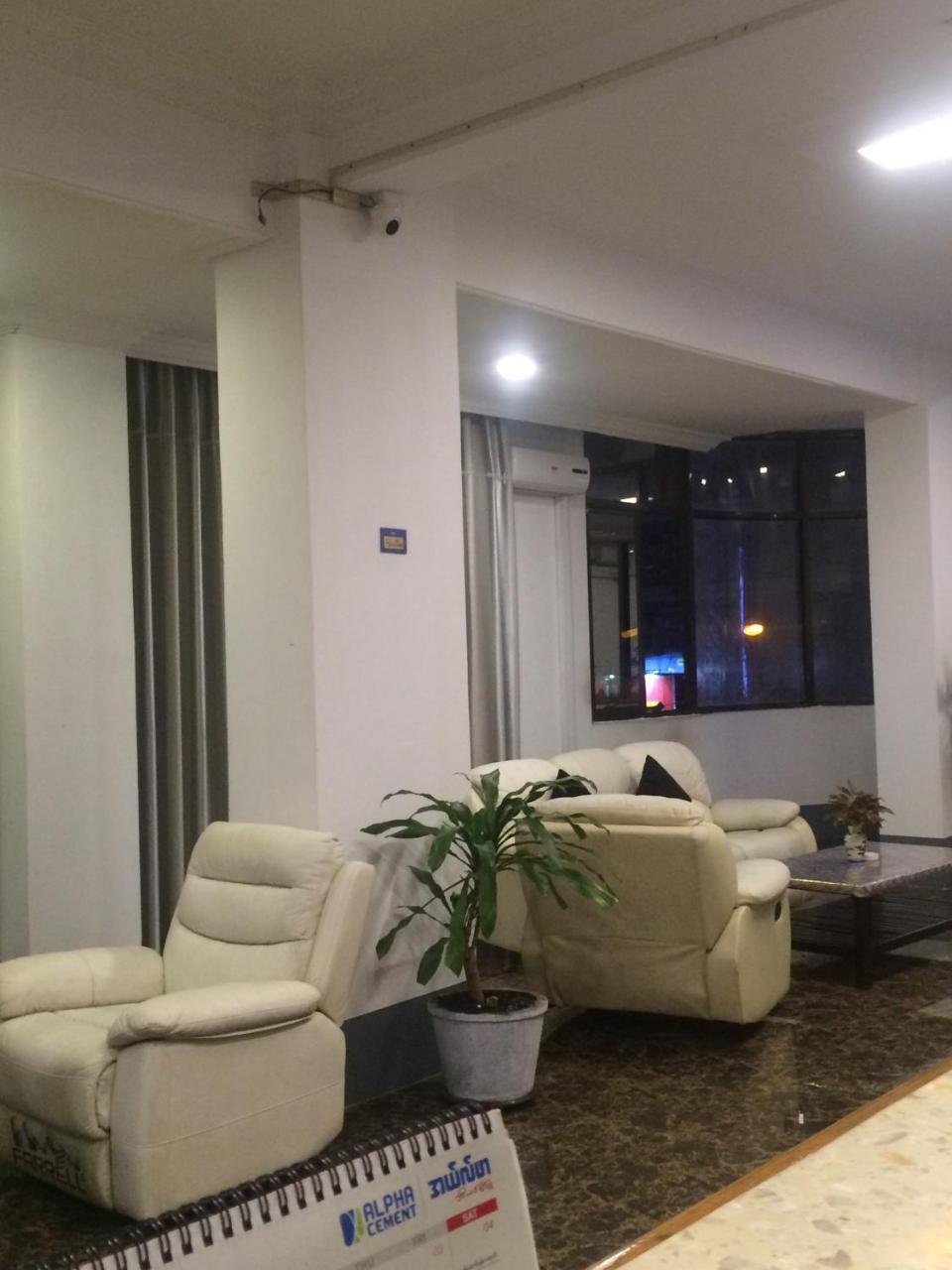 Lanmadaw Plaza Hotel China Town Rangun Kültér fotó